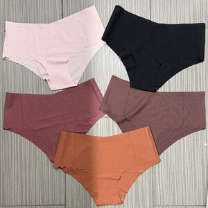 Women’s High Waisted Seamless Scalloped Edge Underwear - 5 Pack - Small